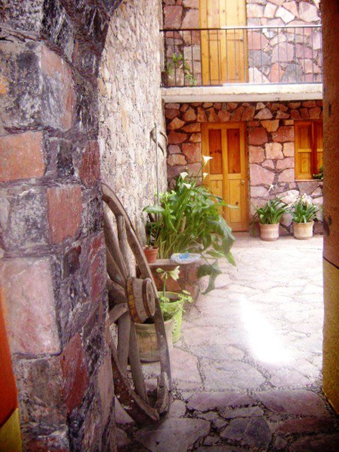 Hotel Los Faroles Catorce Екстериор снимка