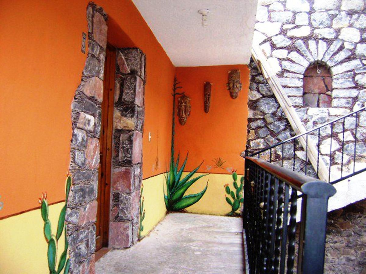 Hotel Los Faroles Catorce Екстериор снимка