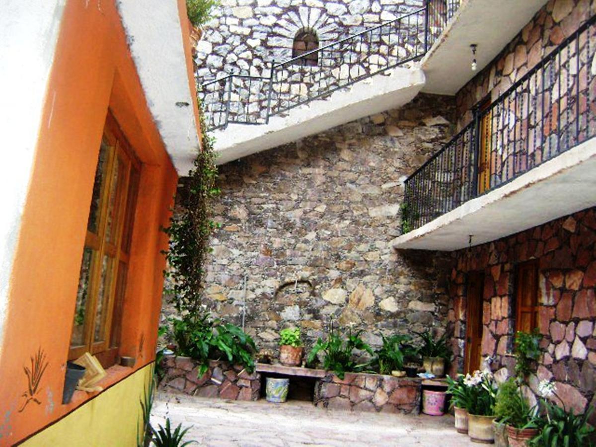 Hotel Los Faroles Catorce Екстериор снимка
